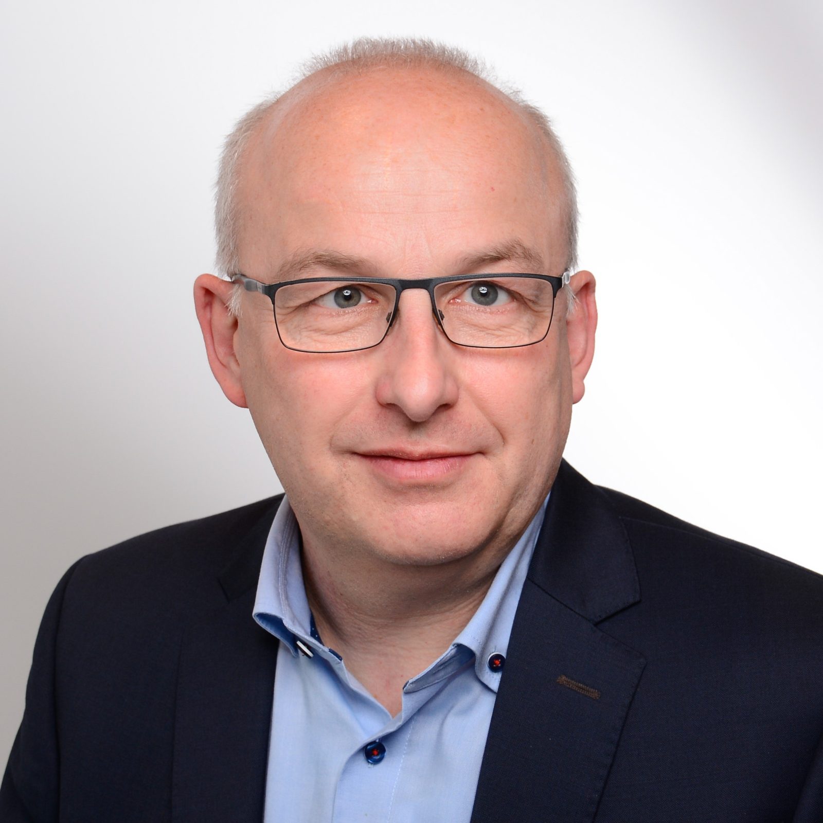Jens Röcher Viega